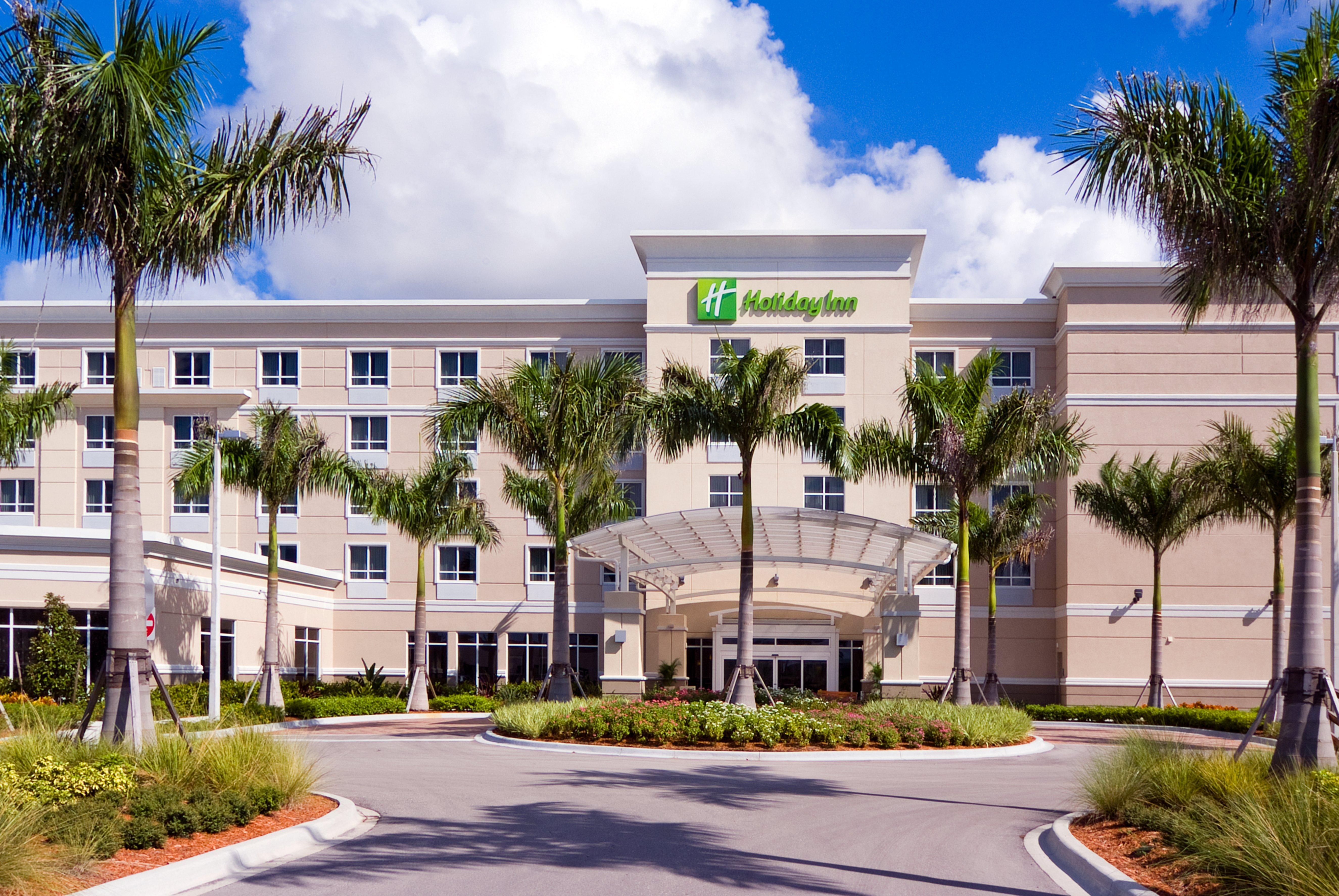 Crowne Plaza Ft Myers Gulf Coast, An Ihg Hotel Fort Myers Exterior photo